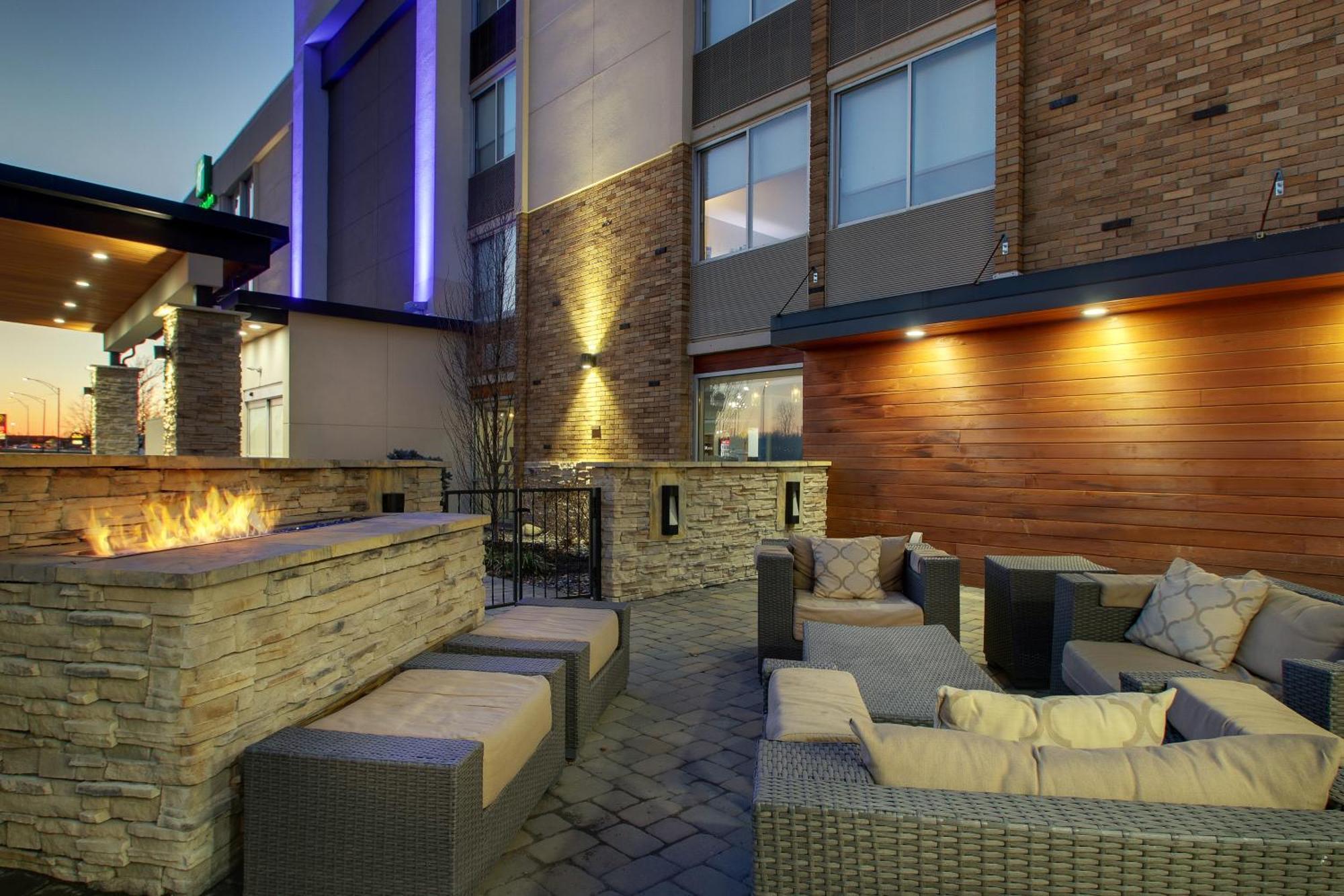 Holiday Inn Express & Suites Wapakoneta By Ihg מראה חיצוני תמונה